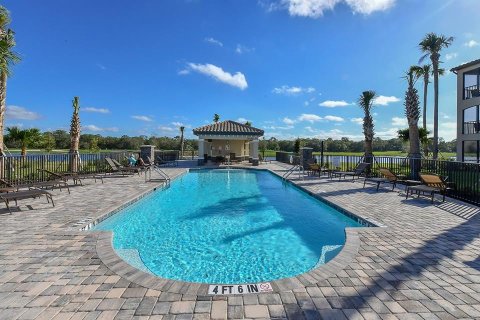 Condo in Bradenton, Florida, 2 bedrooms in LAKEWOOD NATIONAL  № 1812810 - photo 22