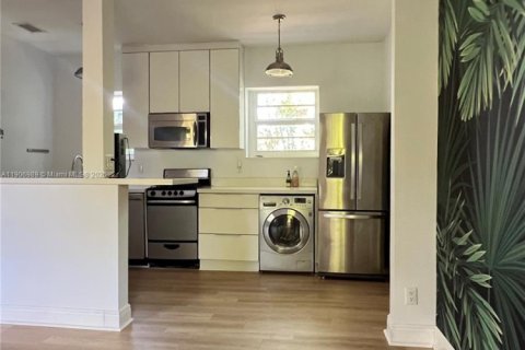 Apartamento en alquiler en Miami Beach, Florida, 1 dormitorio, 56.02 m2 № 1963608 - foto 19