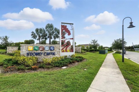 Casa en venta en Kissimmee, Florida, 3 dormitorios, 144.93 m2 № 1918715 - foto 2