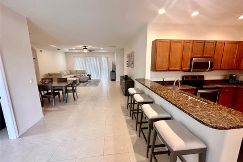 House in Sarasota, Florida 3 bedrooms, 169.64 sq.m. № 1796532 - photo 14