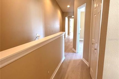 Touwnhouse à louer à Tampa, Floride: 3 chambres, 157.19 m2 № 2433318 - photo 14