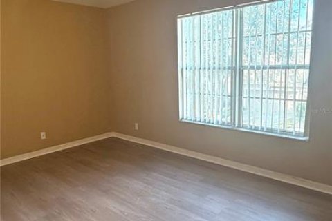 Touwnhouse à louer à Tampa, Floride: 3 chambres, 157.19 m2 № 2433318 - photo 27