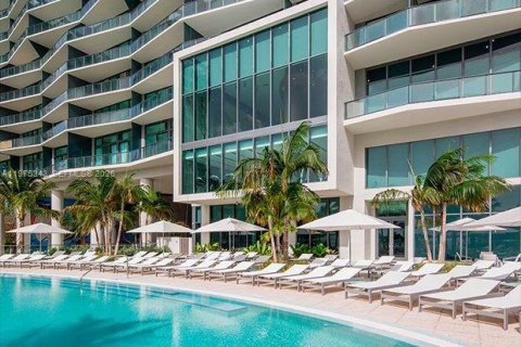Condo in Miami, Florida, 2 bedrooms  № 2040600 - photo 19