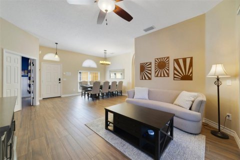 Casa en venta en Davenport, Florida, 4 dormitorios, 240.43 m2 № 1584901 - foto 3