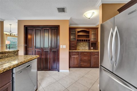 Villa ou maison à vendre à Coconut Creek, Floride: 4 chambres, 196.02 m2 № 2046209 - photo 14