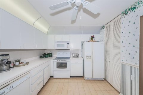 Купить кондоминиум в Беллеэйр Блафс, Флорида 4 комнаты, 145.39м2, № 1758319 - фото 21