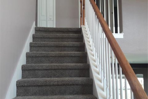 Casa en alquiler en Tampa, Florida, 4 dormitorios, 137.87 m2 № 1803659 - foto 3