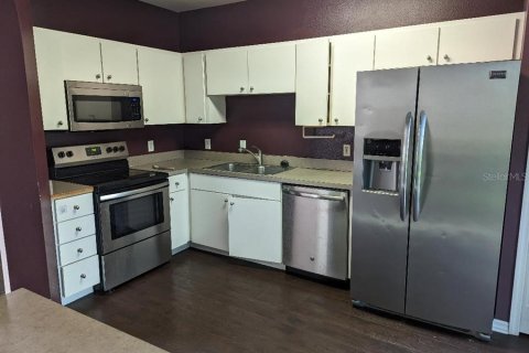 Casa en alquiler en Tampa, Florida, 4 dormitorios, 137.87 m2 № 1803659 - foto 2