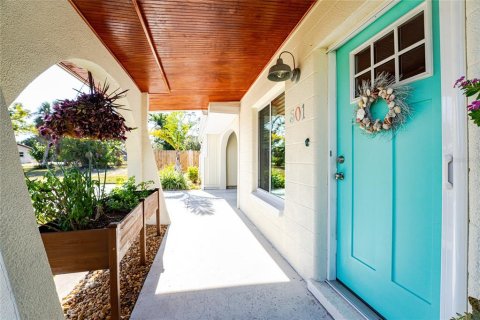 Villa ou maison à vendre à Nokomis, Floride: 2 chambres, 112.97 m2 № 2407009 - photo 2