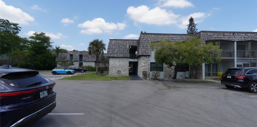 Condo in Oakland Park, Florida, 1 bedroom  № 1142503