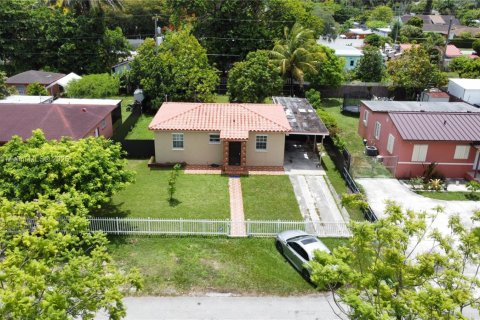 Дом в Хомстед, Флорида 6 комнат, 80.27м2 № 1961524