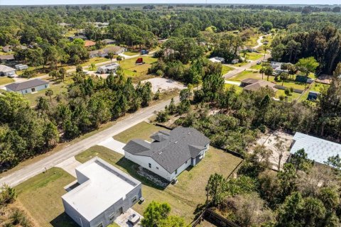 House in Palm Bay, Florida 4 bedrooms, 225.85 sq.m. № 1666955 - photo 18