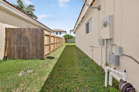Villa ou maison à vendre à Homestead, Floride: 4 chambres, 143.26 m2 № 1927407 - photo 17