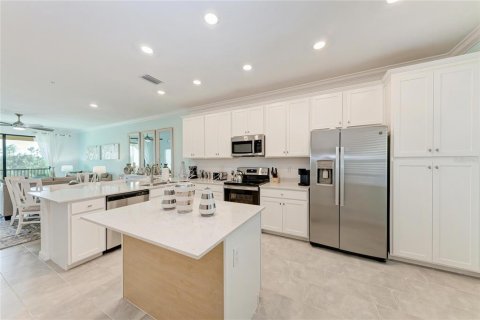 Copropriété à louer à Bradenton, Floride: 2 chambres, 104.14 m2 № 2425732 - photo 14