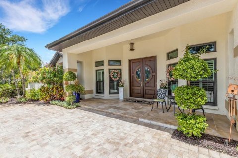 Villa ou maison à vendre à Sarasota, Floride: 4 chambres, 342.44 m2 № 2095712 - photo 2