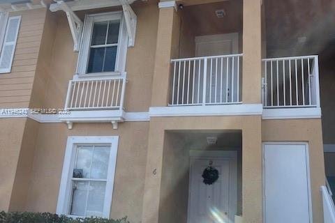 Condominio en Homestead, Florida, 3 dormitorios  № 2003199