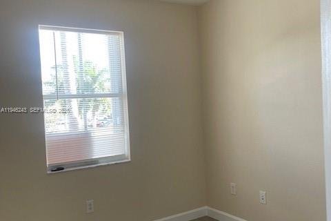 Condominio en alquiler en Homestead, Florida, 3 dormitorios, 106.93 m2 № 2003199 - foto 10