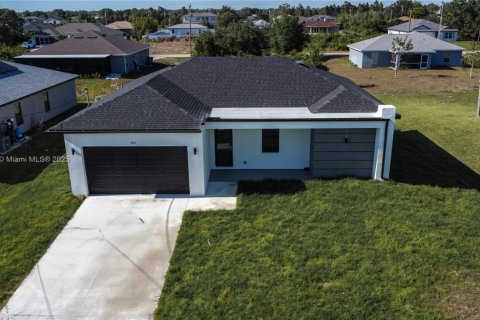 Villa ou maison à vendre à Lehigh Acres, Floride: 3 chambres № 2014430 - photo 5
