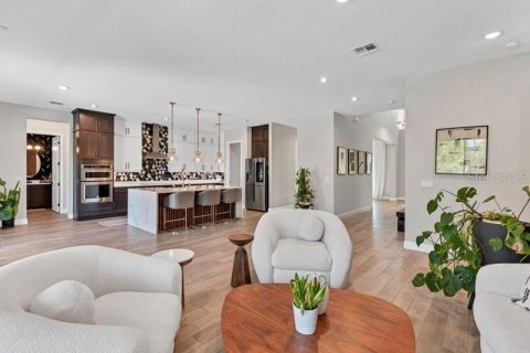 Villa ou maison à vendre à Orlando, Floride: 6 chambres, 488.94 m2 № 1872983 - photo 6