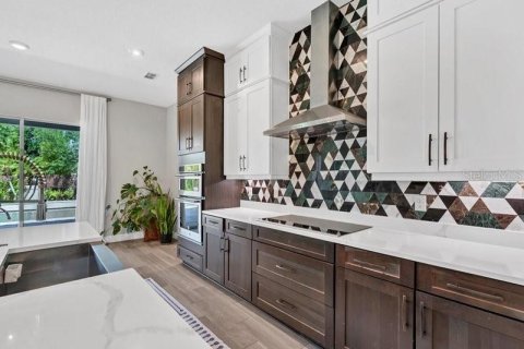 Villa ou maison à vendre à Orlando, Floride: 6 chambres, 488.94 m2 № 1872983 - photo 10