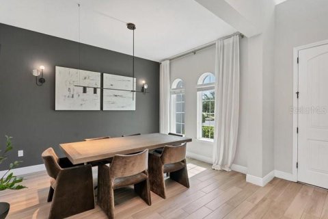 Villa ou maison à vendre à Orlando, Floride: 6 chambres, 488.94 m2 № 1872983 - photo 12