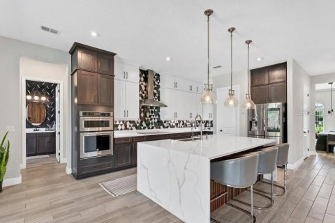 Villa ou maison à vendre à Orlando, Floride: 6 chambres, 488.94 m2 № 1872983 - photo 9