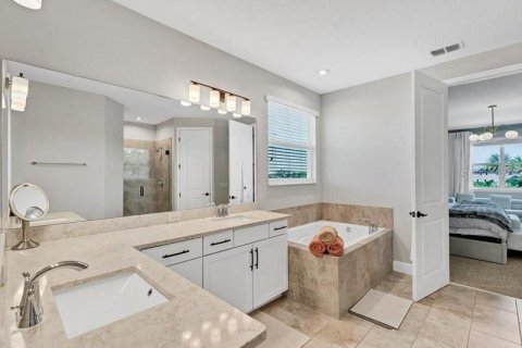 Villa ou maison à vendre à Orlando, Floride: 6 chambres, 488.94 m2 № 1872983 - photo 29