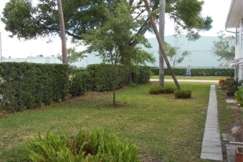 Condominio en venta en Saint Petersburg, Florida, 1 dormitorio, 71.53 m2 № 1686501 - foto 28