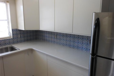 Condominio en venta en Saint Petersburg, Florida, 1 dormitorio, 71.53 m2 № 1686501 - foto 9