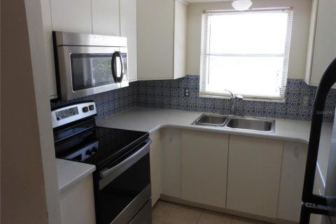 Condominio en venta en Saint Petersburg, Florida, 1 dormitorio, 71.53 m2 № 1686501 - foto 8