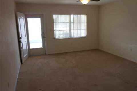 Condominio en venta en Saint Petersburg, Florida, 1 dormitorio, 71.53 m2 № 1686501 - foto 6