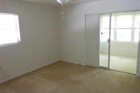 Condominio en venta en Saint Petersburg, Florida, 1 dormitorio, 71.53 m2 № 1686501 - foto 18