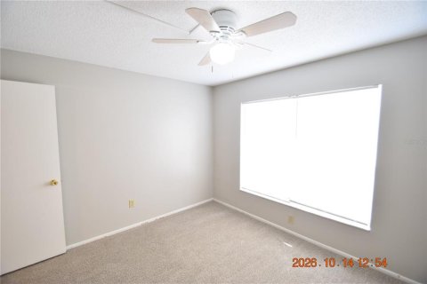 Villa ou maison à louer à Brandon, Floride: 2 chambres, 78.13 m2 № 2425207 - photo 14