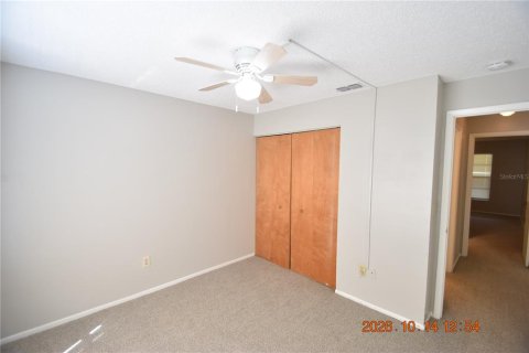 Villa ou maison à louer à Brandon, Floride: 2 chambres, 78.13 m2 № 2425207 - photo 16