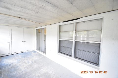 Villa ou maison à louer à Brandon, Floride: 2 chambres, 78.13 m2 № 2425207 - photo 20