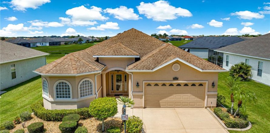 Casa en Summerfield, Florida 3 dormitorios, 187.01 m2 № 1884482