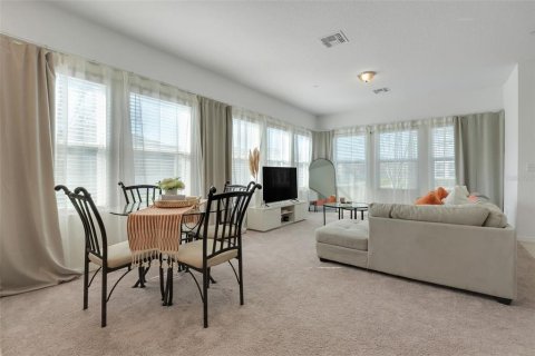 Touwnhouse à vendre à Orlando, Floride: 3 chambres, 145.86 m2 № 1917681 - photo 10