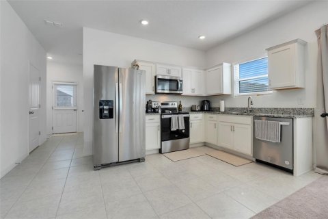 Touwnhouse à vendre à Orlando, Floride: 3 chambres, 145.86 m2 № 1917681 - photo 12