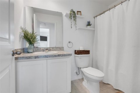 Touwnhouse à vendre à Orlando, Floride: 3 chambres, 145.86 m2 № 1917681 - photo 25