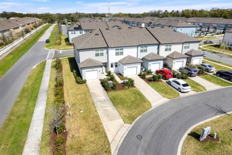 Touwnhouse à vendre à Orlando, Floride: 3 chambres, 145.86 m2 № 1917681 - photo 28