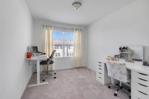 Touwnhouse à vendre à Orlando, Floride: 3 chambres, 145.86 m2 № 1917681 - photo 26