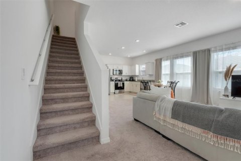 Touwnhouse à vendre à Orlando, Floride: 3 chambres, 145.86 m2 № 1917681 - photo 16