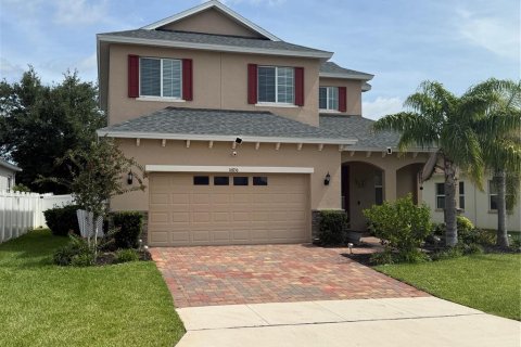 House in Clermont, Florida 4 bedrooms, 288.74 sq.m. № 1828425 - photo 1