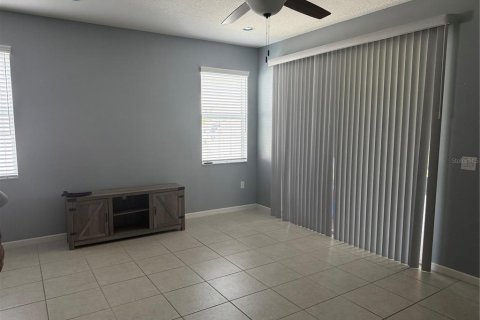 House in Clermont, Florida 4 bedrooms, 288.74 sq.m. № 1828425 - photo 9