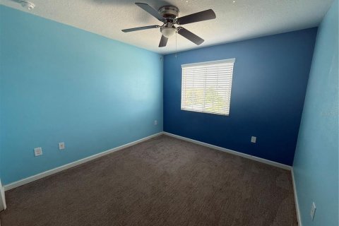 House in Clermont, Florida 4 bedrooms, 288.74 sq.m. № 1828425 - photo 14