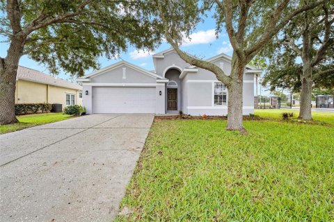 Casa en Brooksville, Florida 3 dormitorios, 172.89 m2 № 2354840