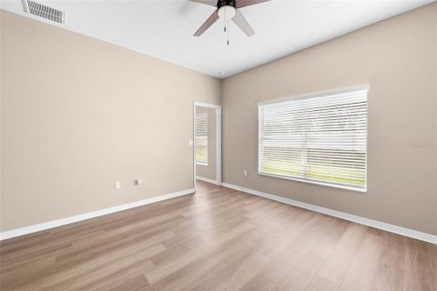 House in Brooksville, Florida 4 bedrooms, 172.89 sq.m. № 2354840 - photo 7