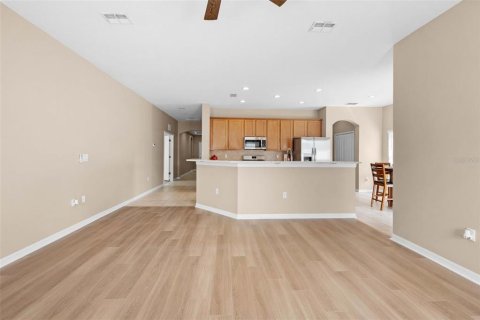 House in Brooksville, Florida 4 bedrooms, 172.89 sq.m. № 2354840 - photo 10