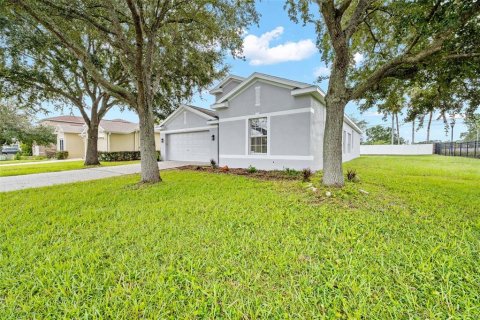 House in Brooksville, Florida 4 bedrooms, 172.89 sq.m. № 2354840 - photo 29