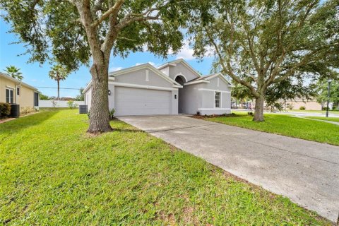 House in Brooksville, Florida 4 bedrooms, 172.89 sq.m. № 2354840 - photo 17